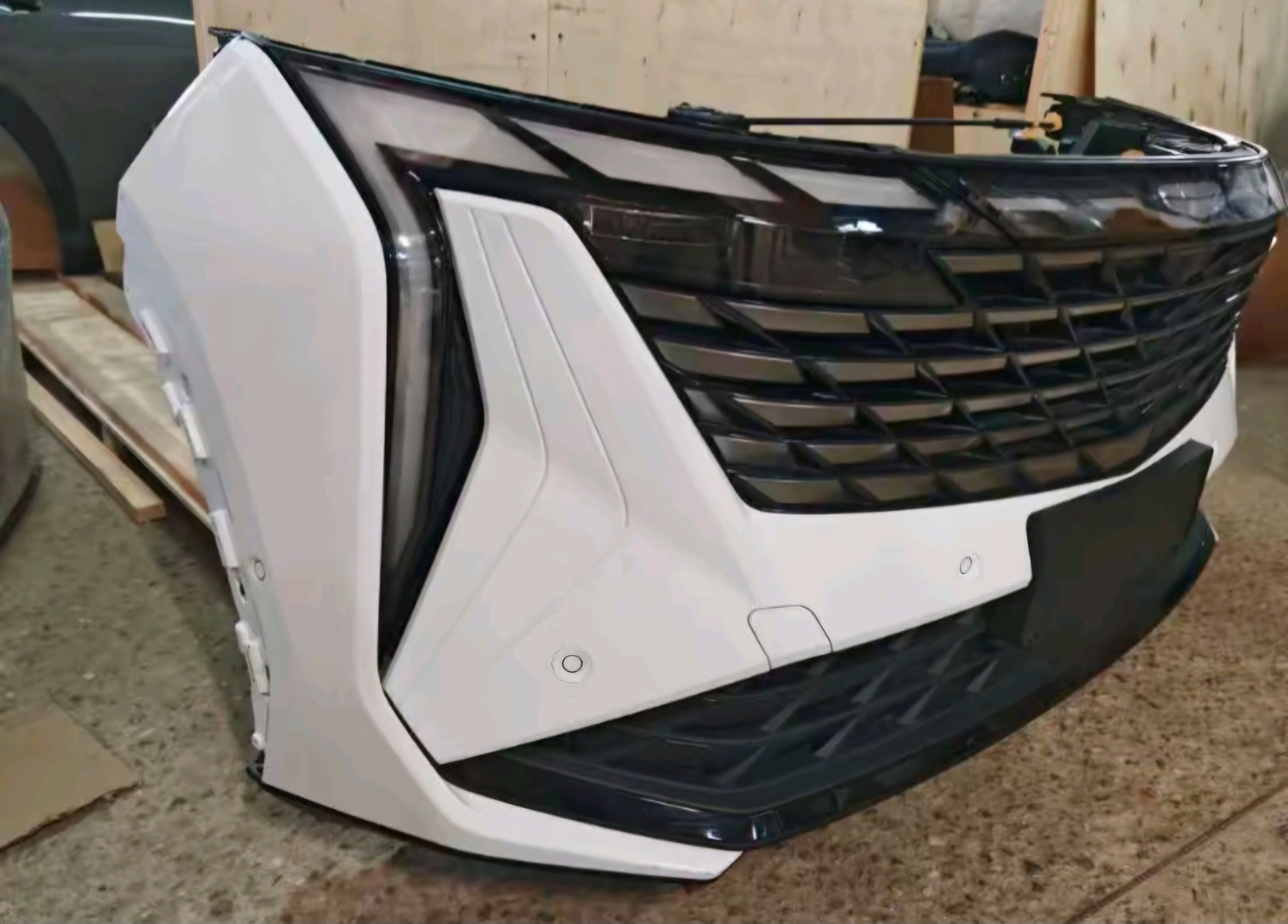Our containerized bulk exports deliver premium auto parts to your market with reliable logistics and competitive wholesale pricing.