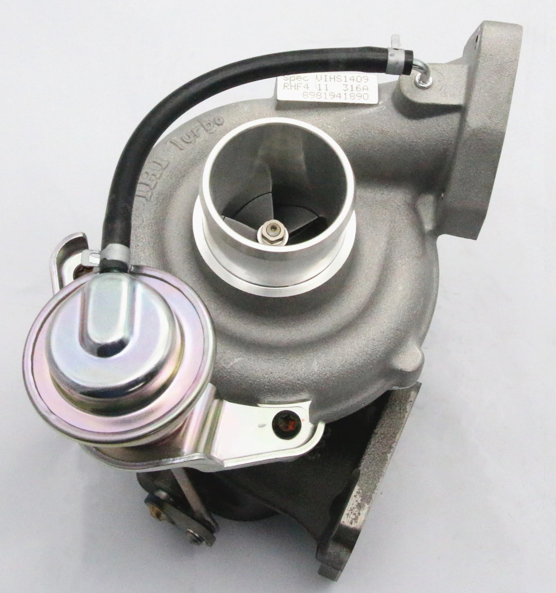 Expedite your inventory with our air freight service, delivering critical auto parts worldwide within days, not weeks.