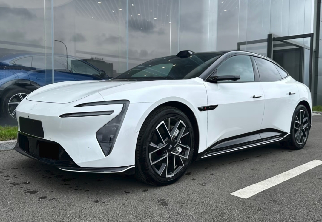 Quality used vehicles ready for export, competitively priced and fully documented for international buyers.