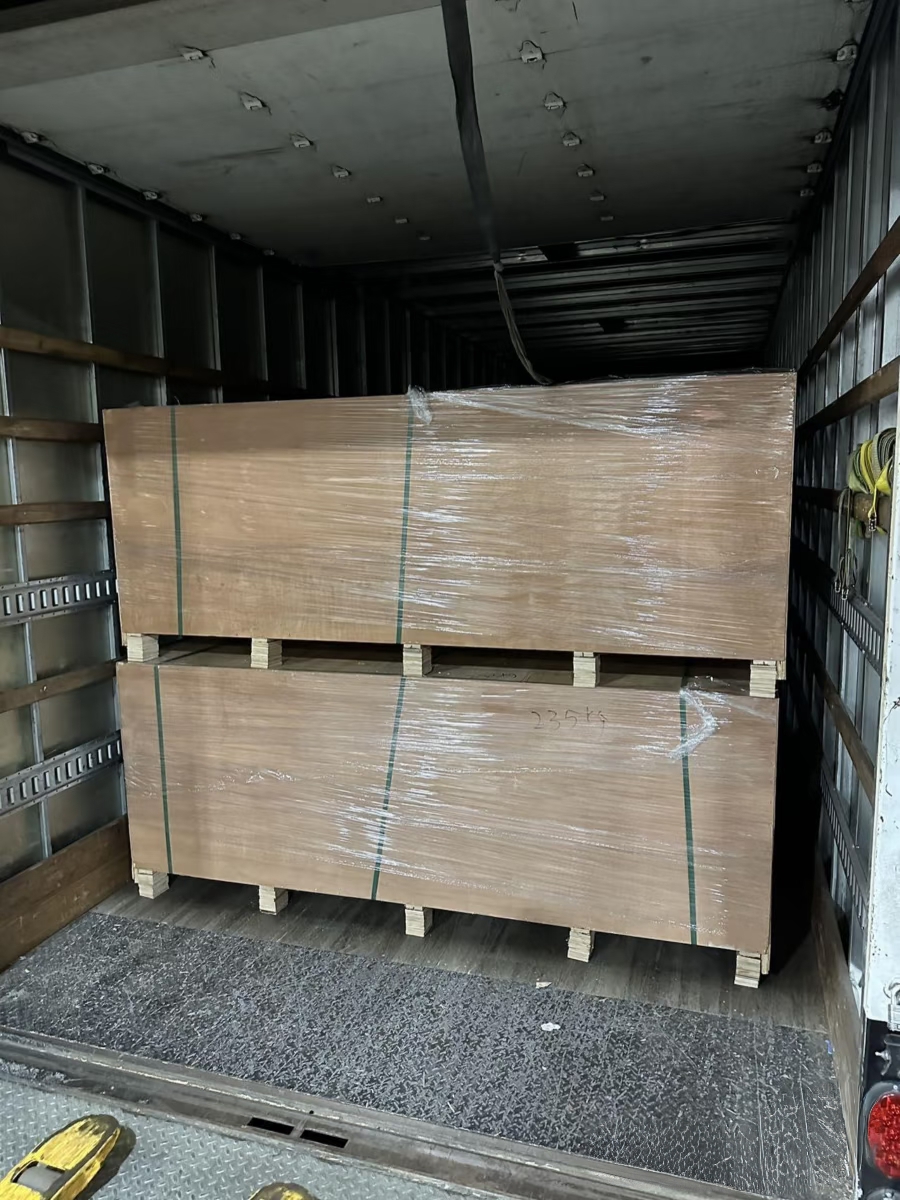 Our container vanning services ensure your auto parts arrive safely and on schedule, with expert loading and full cargo protection.